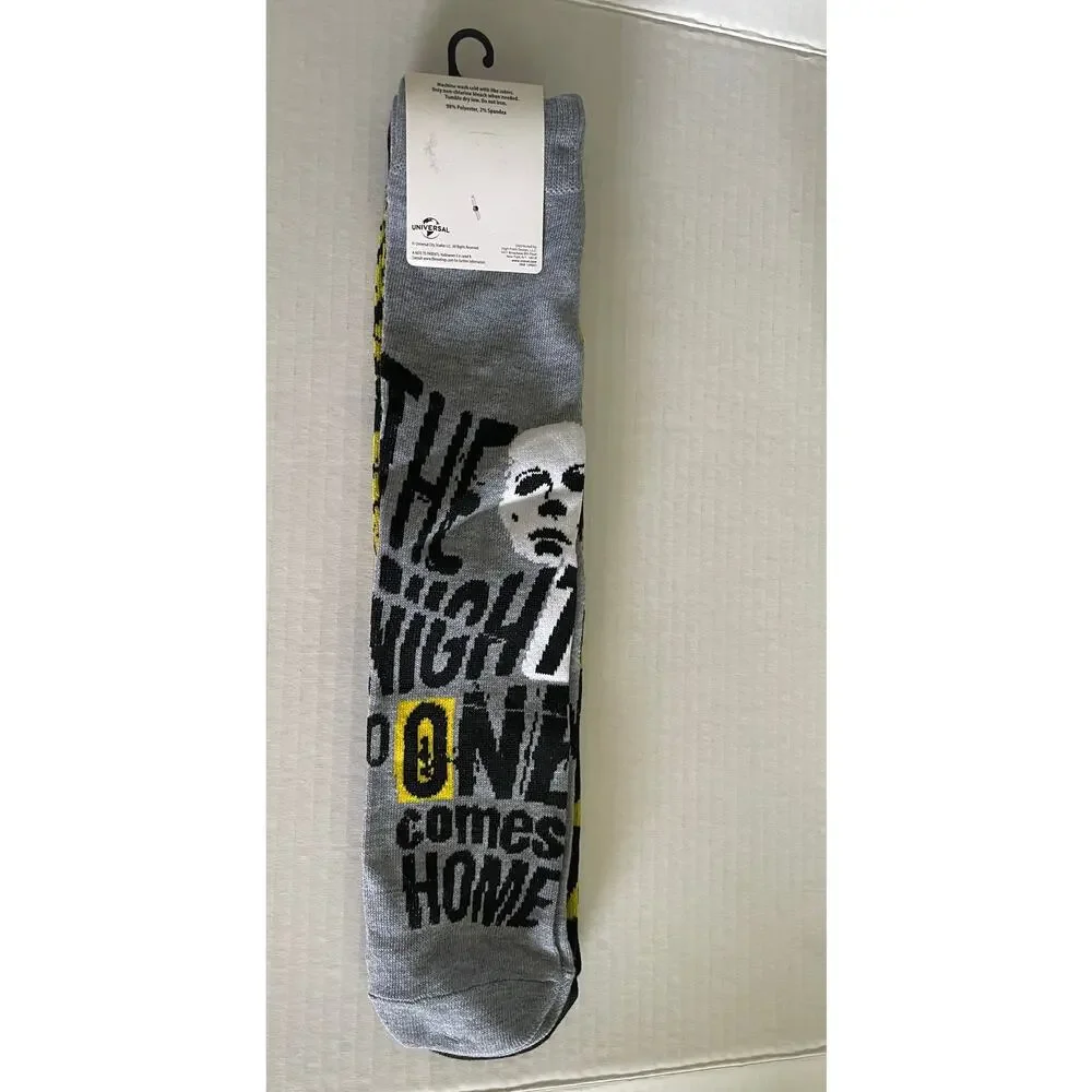 2 PAIR HORROR MOVIE HALLOWEEN II HALLOWEEN CREW SOCKS NEW